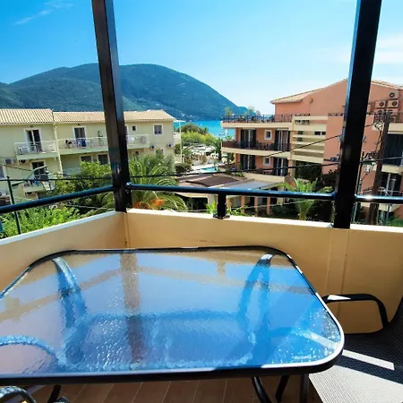 Argo Maisonettes Apartment Pondi